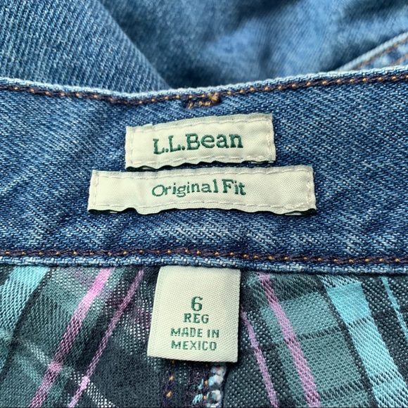 LL BEAN Double L Jeans Relaxed Fit Flannel-Lined fits more like a 4 - Picture 3 of 7